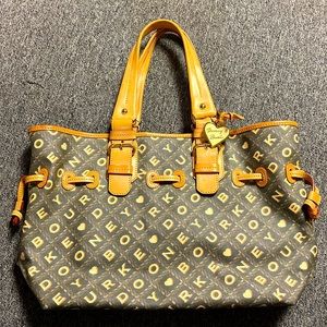 Dooney and Bourke Large Tote Purse